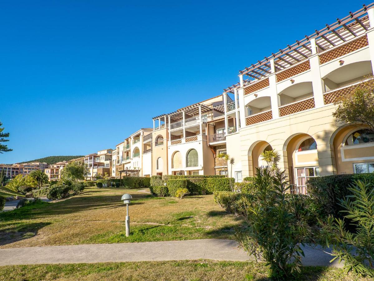 Apartment Village Cap Esterel - Le Village-52 By Interhome Saint-Raphaël Exteriör bild