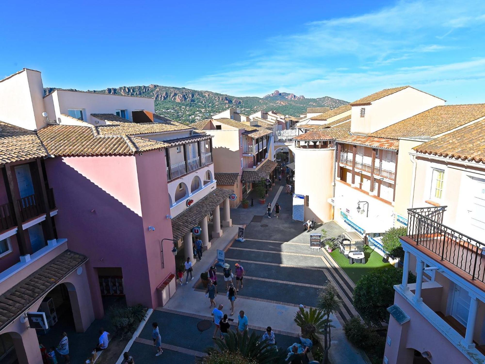 Apartment Village Cap Esterel - Le Village-52 By Interhome Saint-Raphaël Exteriör bild