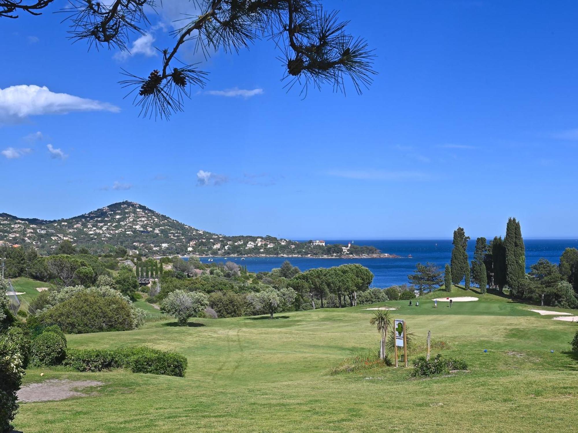 Apartment Village Cap Esterel - Le Village-52 By Interhome Saint-Raphaël Exteriör bild