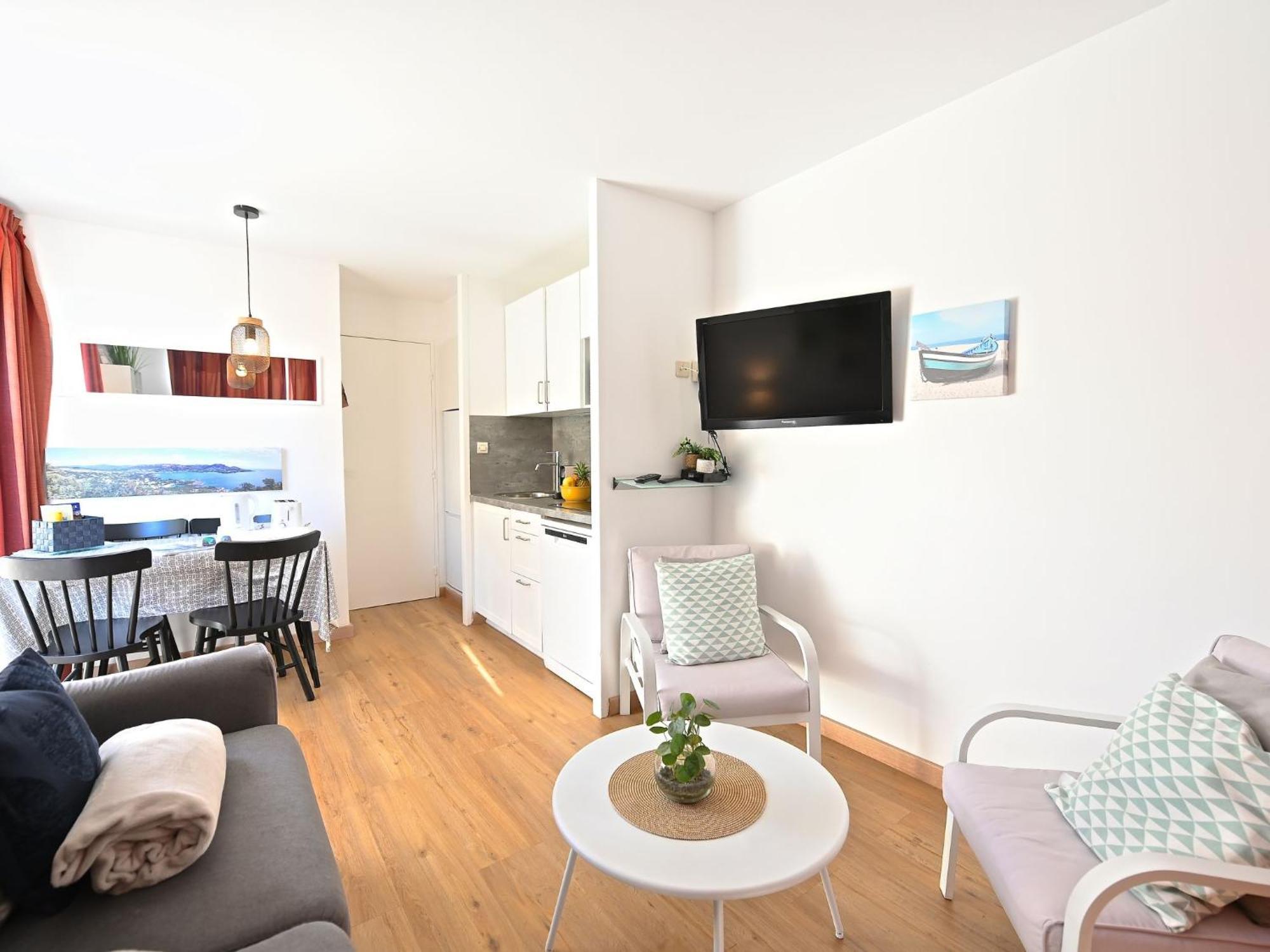 Apartment Village Cap Esterel - Le Village-52 By Interhome Saint-Raphaël Exteriör bild
